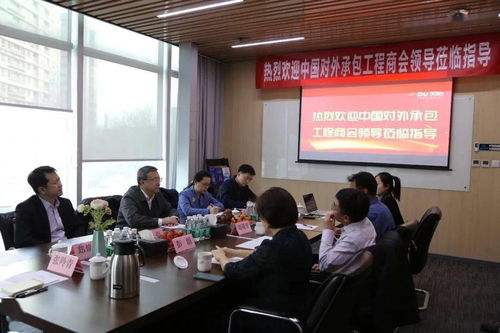 行業(yè)領(lǐng)軍人物聚首筑醫(yī)臺，共商養(yǎng)老服務(wù)發(fā)展新機遇